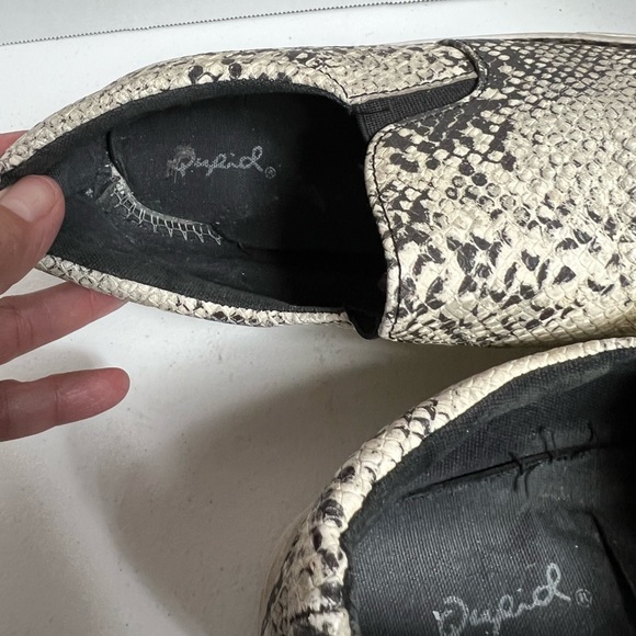 Quid snake print slip-on shoe, size 7 - Picture 5 of 6